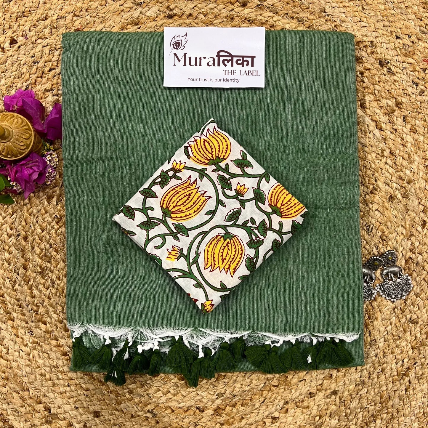 Muralika Leaf Green Handloom Saree - Muralika the label