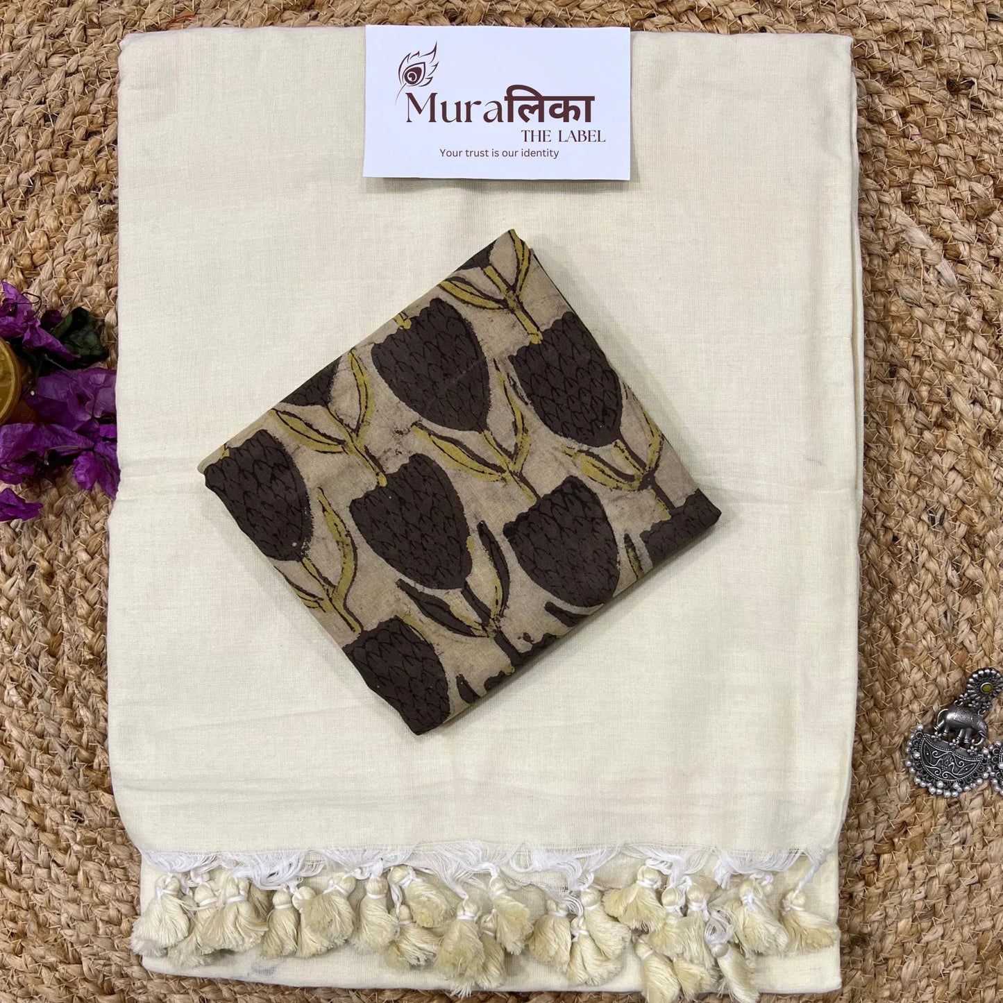 Muralika Off White Handloom Saree - Muralika the label