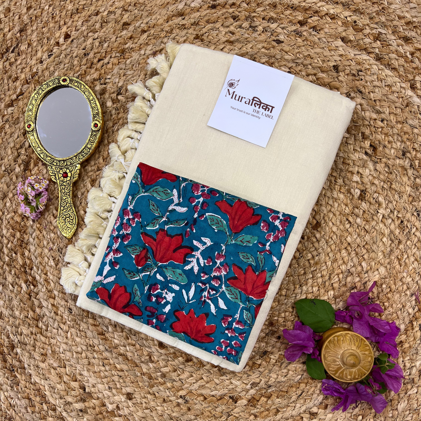 Muralika Off White Handloom Saree