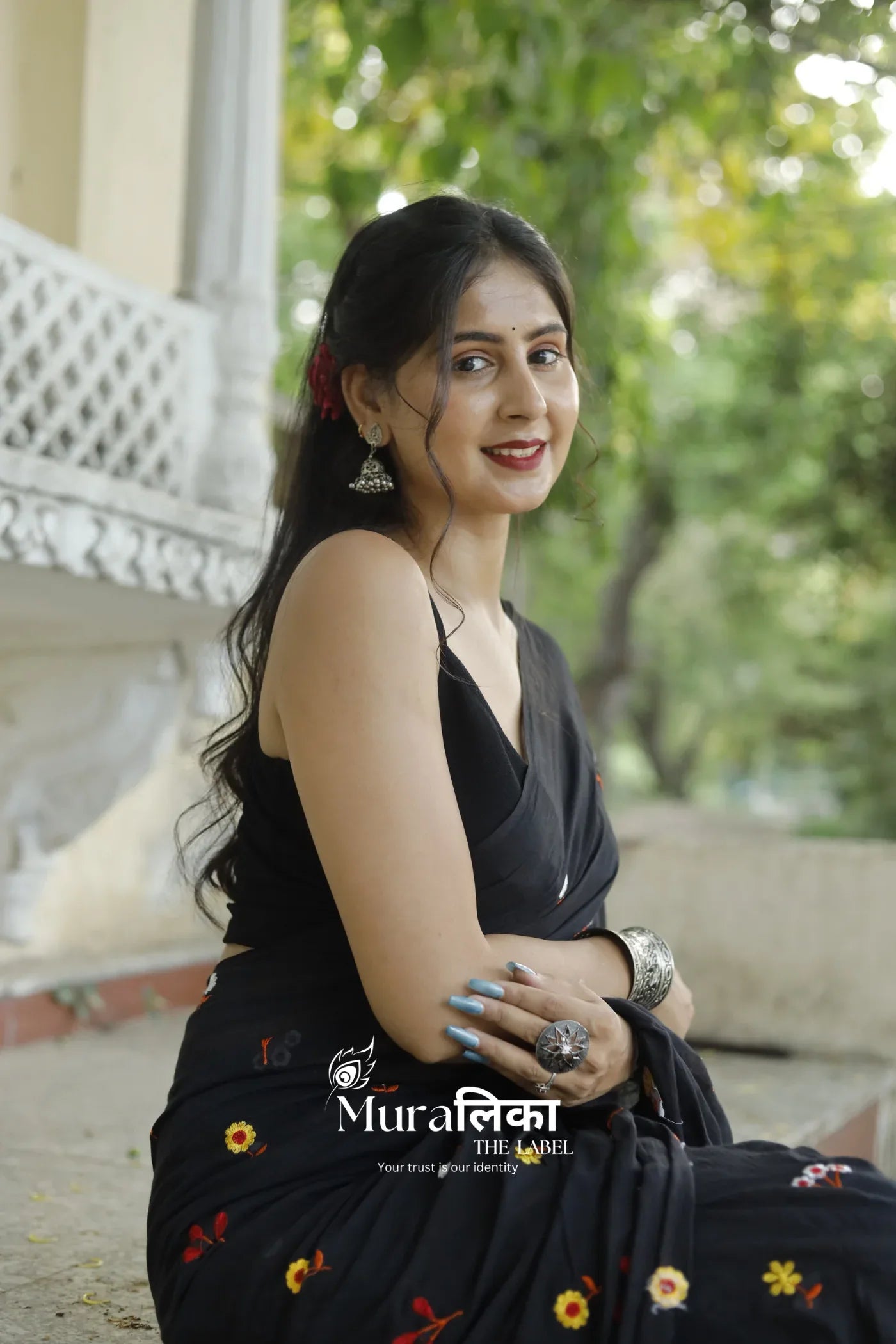 Phoolwari Black Embroireded Mulmul Cotton Saree - Muralika the label