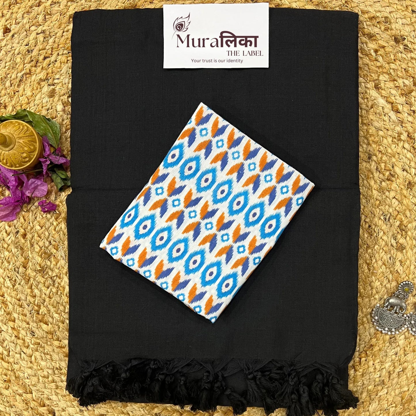 Muralika Black Handloom Saree - Muralika the label