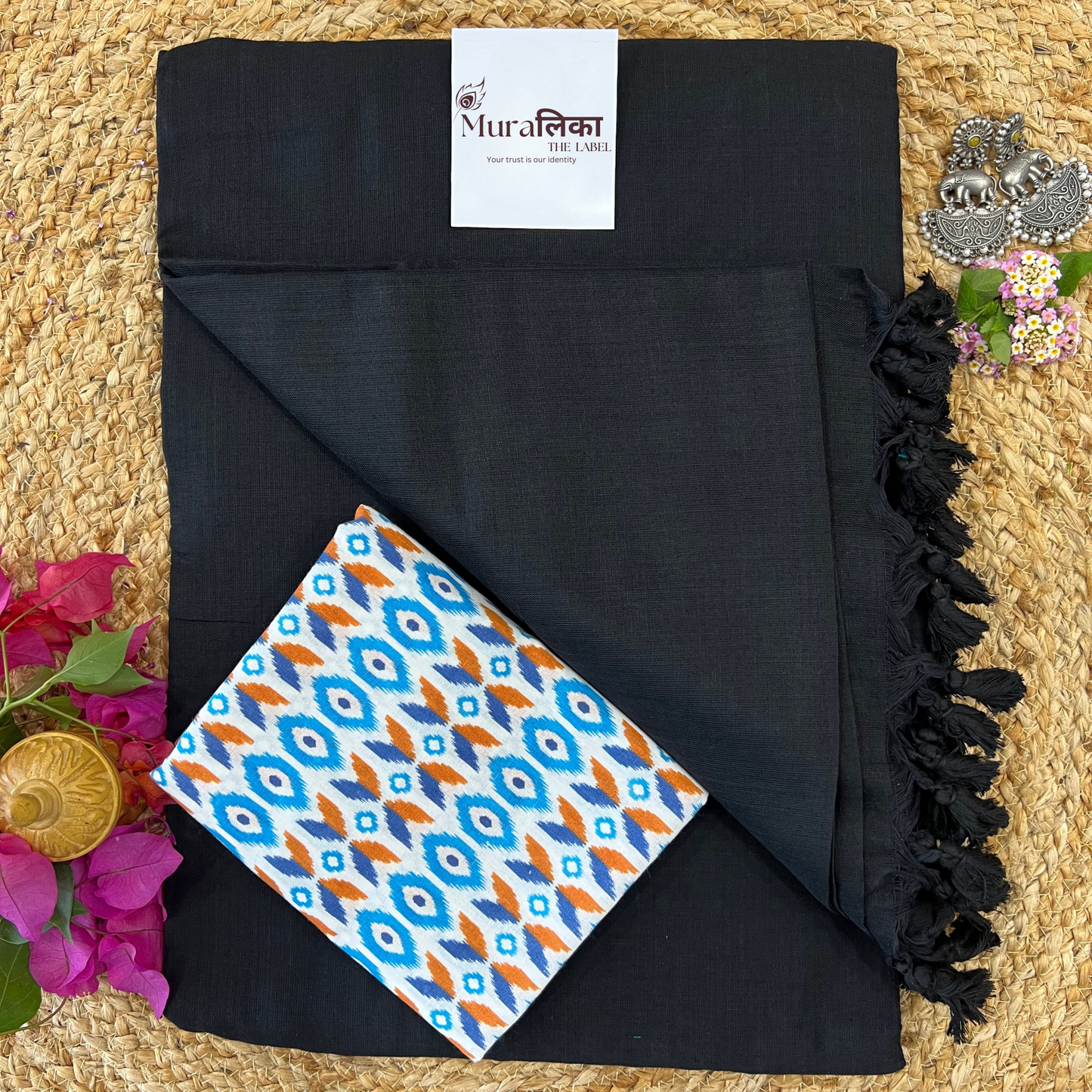 Muralika Black Handloom Saree