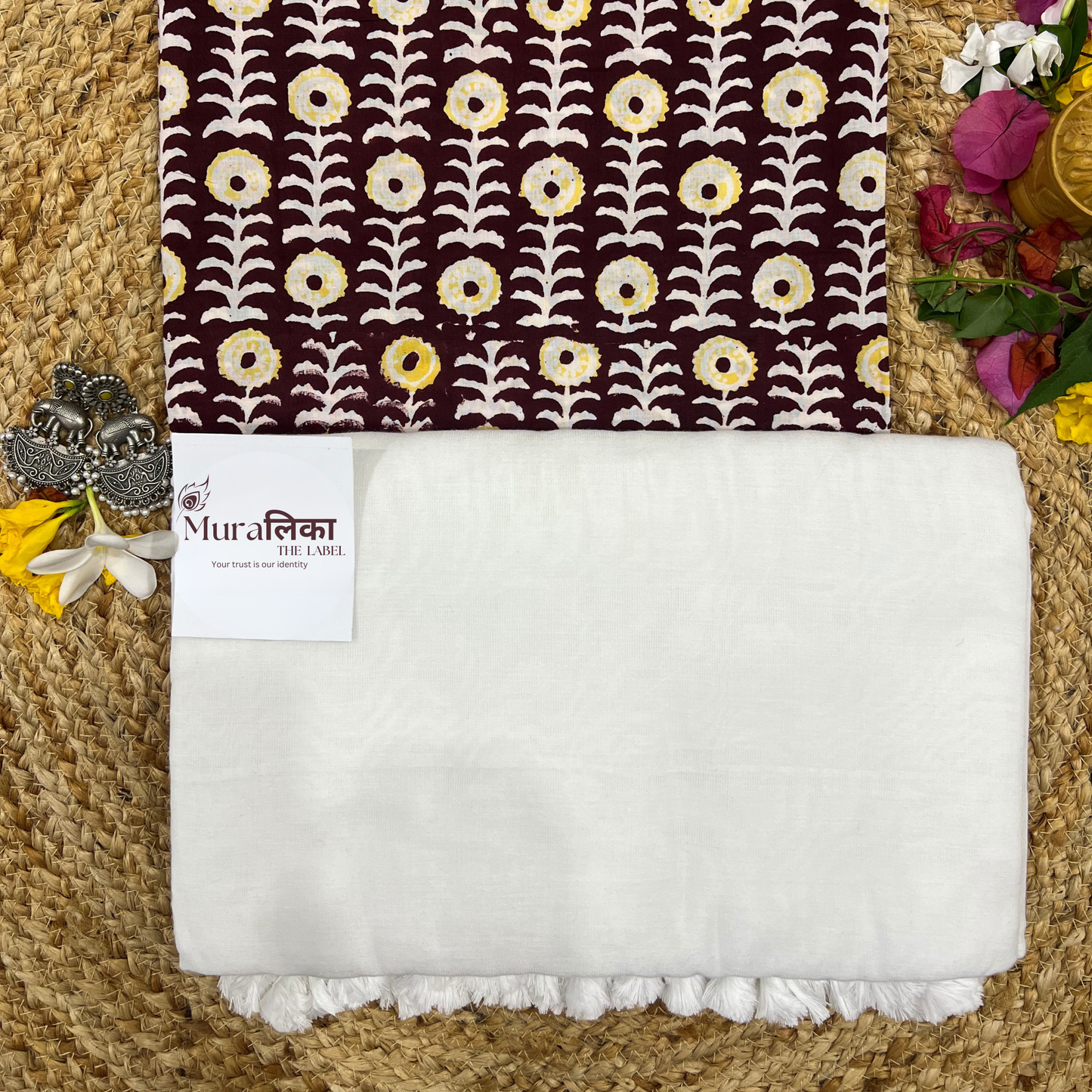 Muralika White Handloom Saree