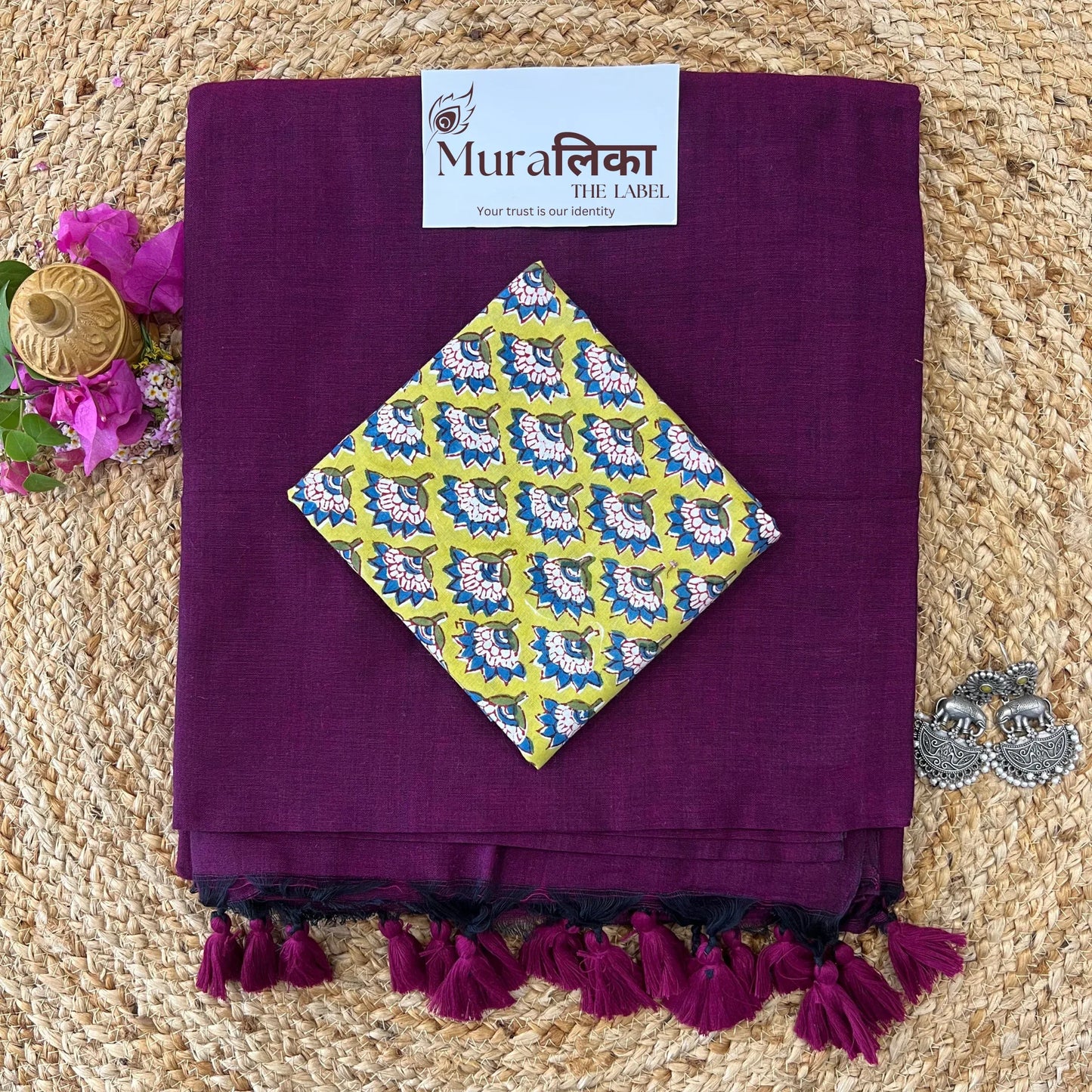 Muralika Magenta Handloom Saree - Muralika the label