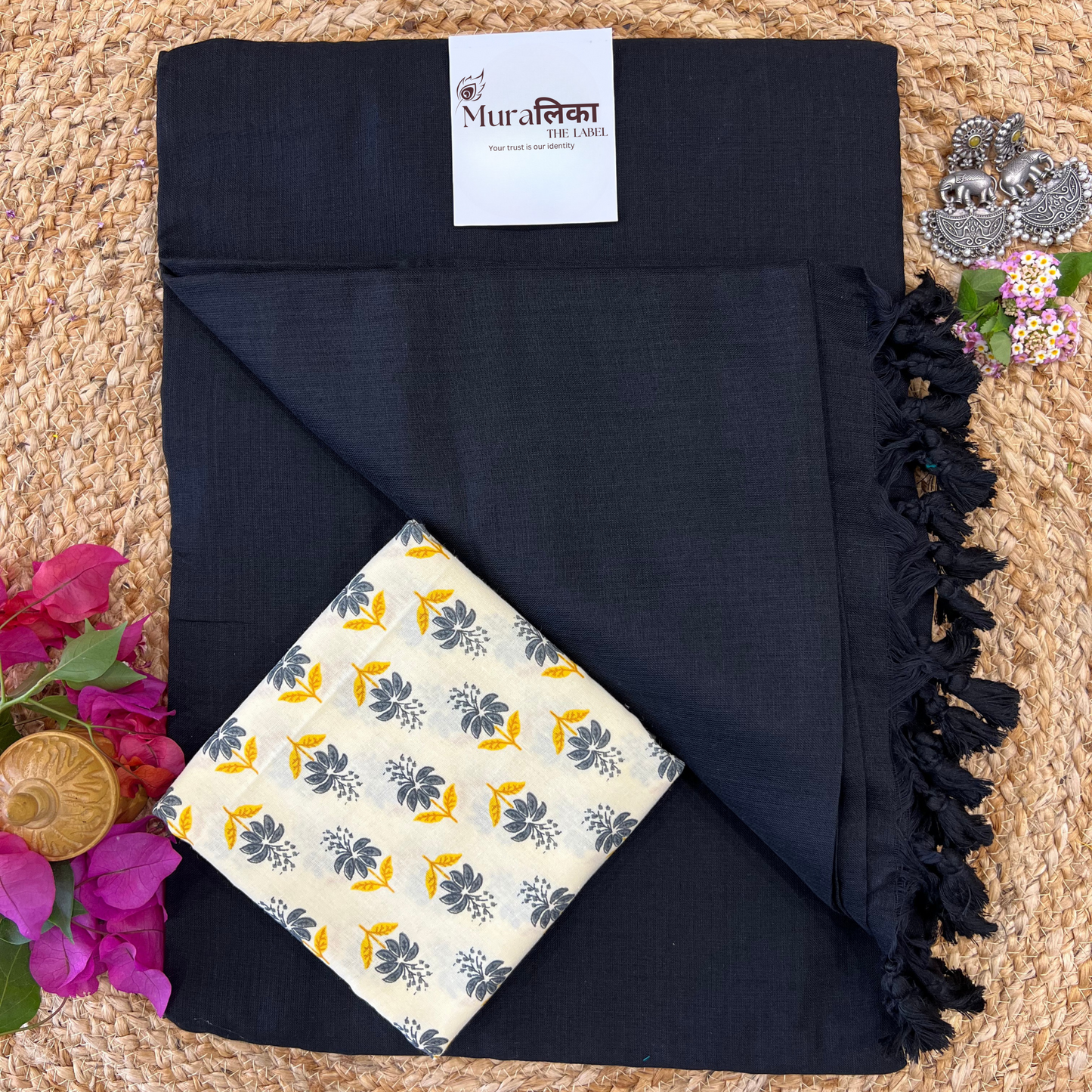 Muralika Black Handloom Saree