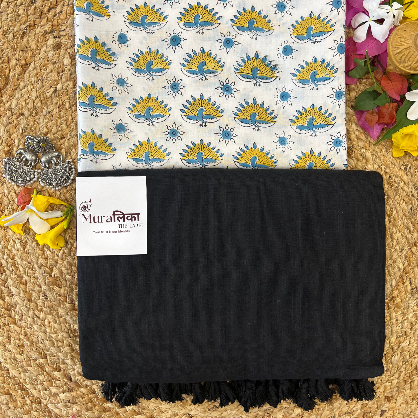 Muralika Black Handloom Saree