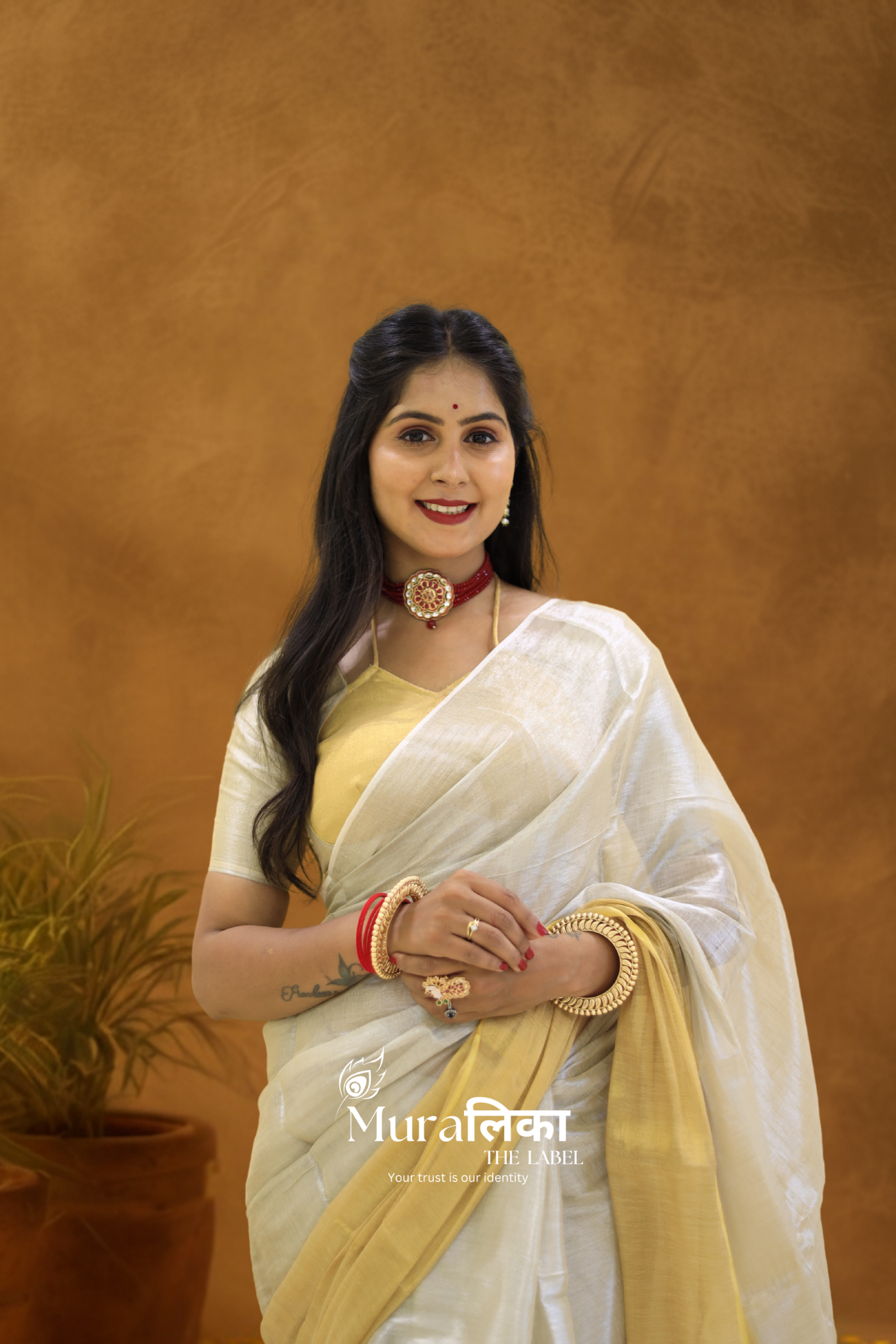 Muralika Pure Elegance Half n Half Handloom Tissue Saree