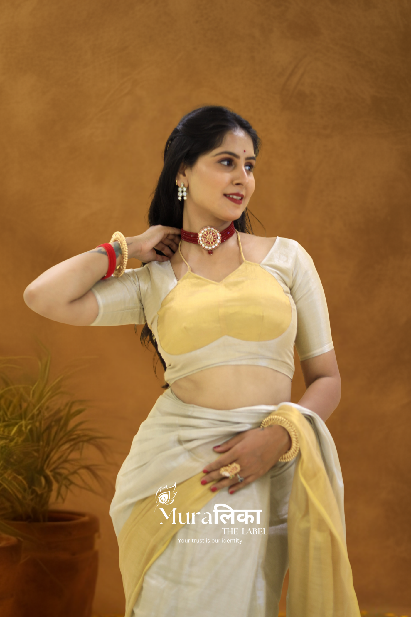 Muralika Pure Elegance Half n Half Handloom Tissue Saree