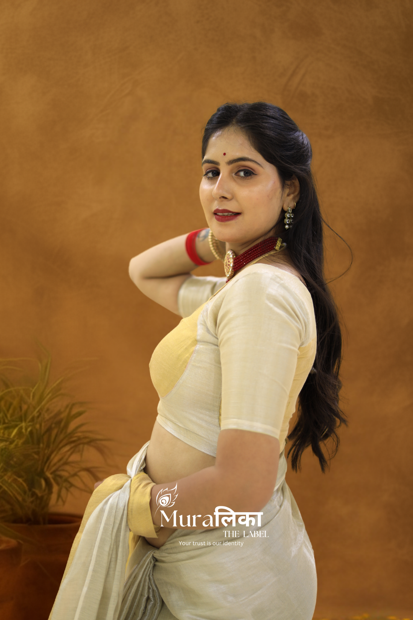 Muralika Pure Elegance Half n Half Handloom Tissue Saree