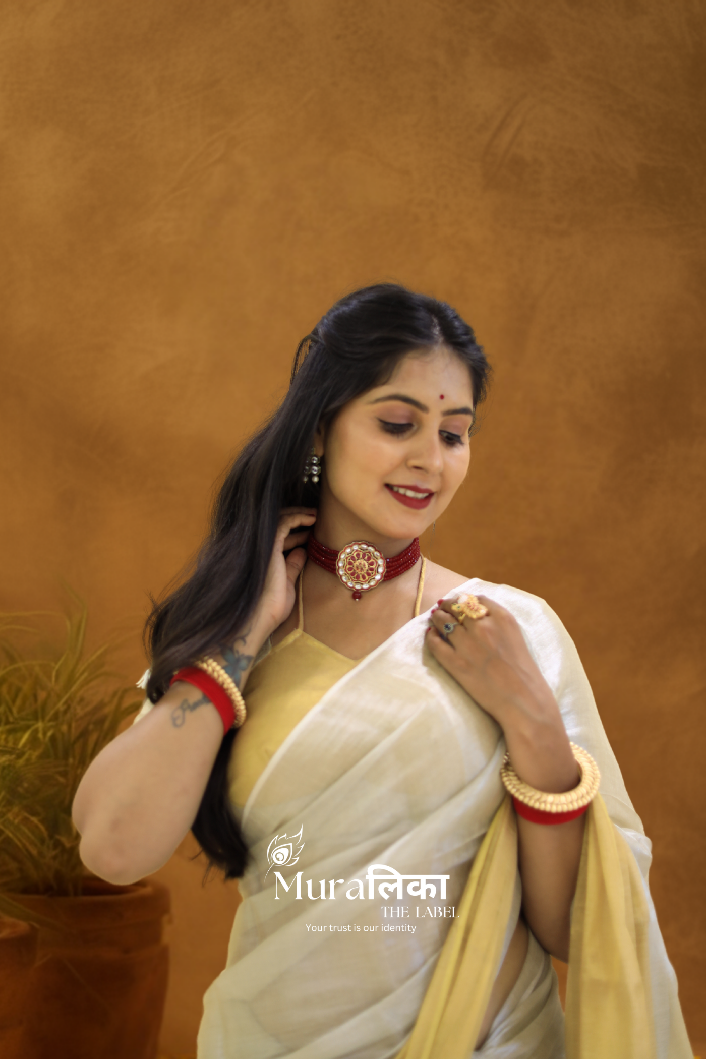 Muralika Pure Elegance Half n Half Handloom Tissue Saree