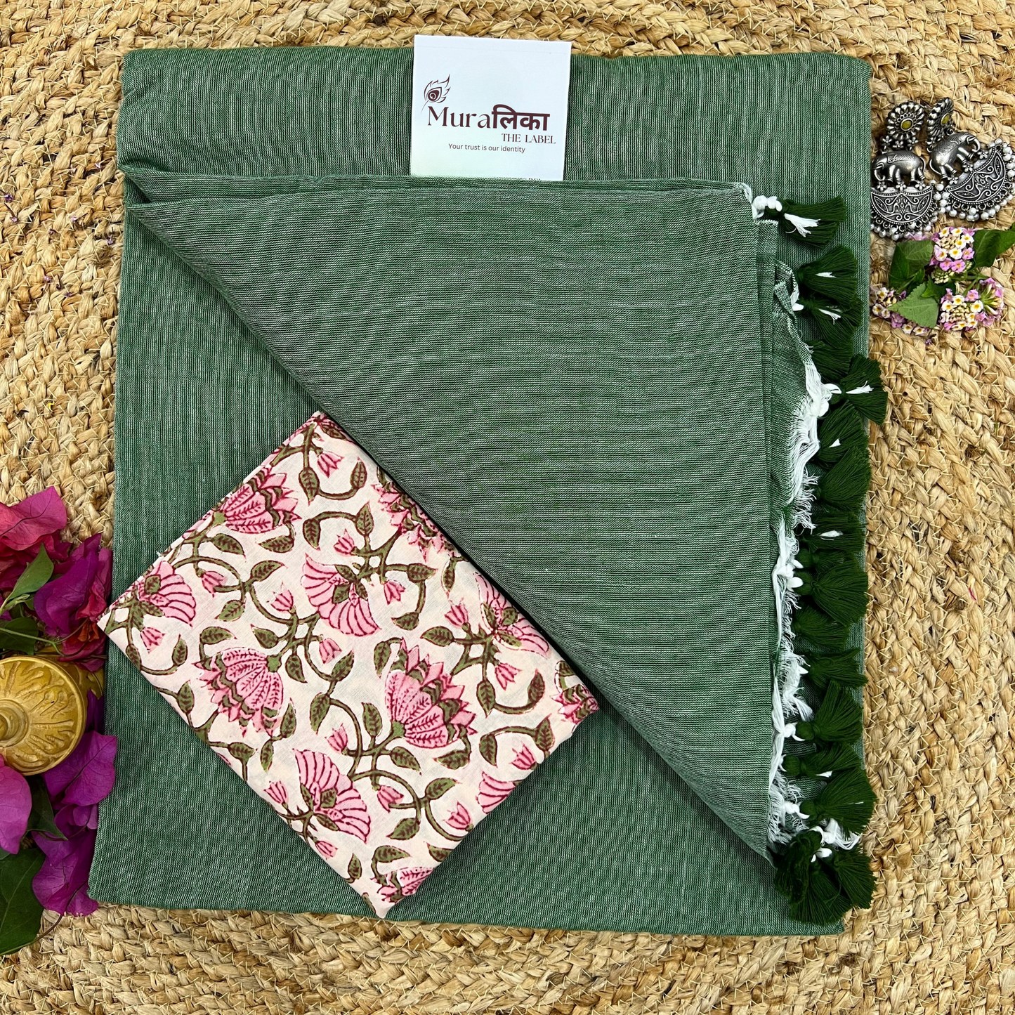 Muralika Leaf Green Handloom Saree