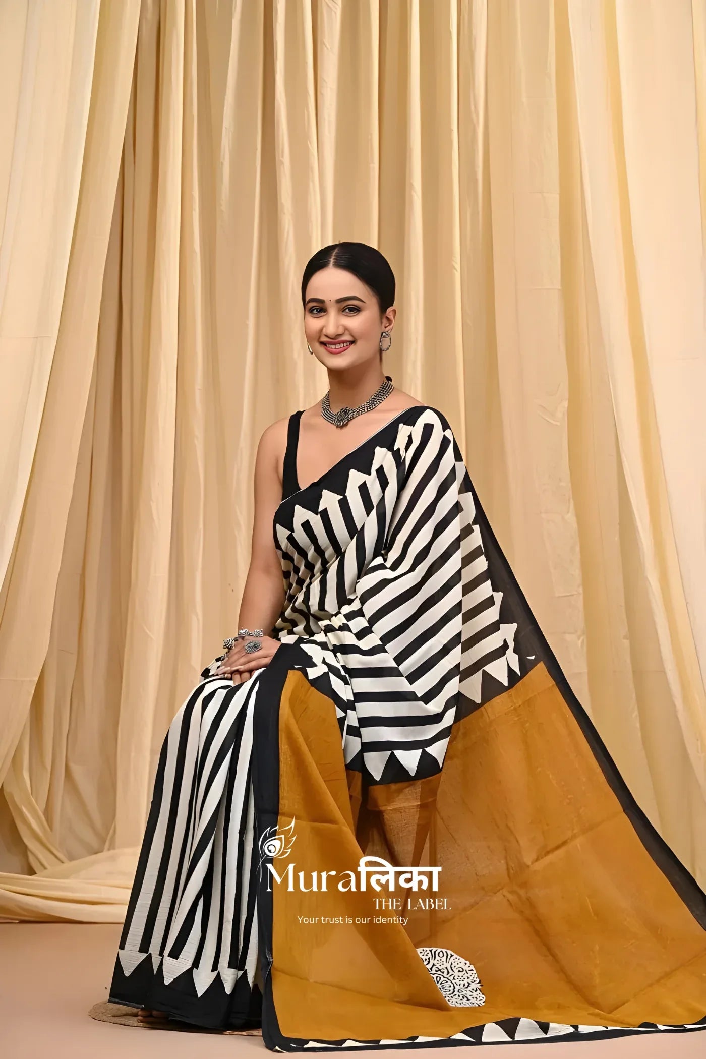 Black White Stripped Block Print Pure Cotton Saree