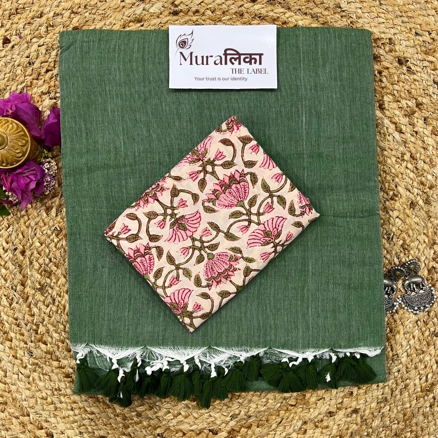 Muralika Leaf Green Handloom Saree - Muralika the label