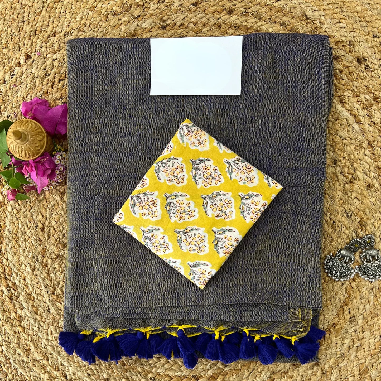 Muralika Onion Handloom Saree - Muralika the label