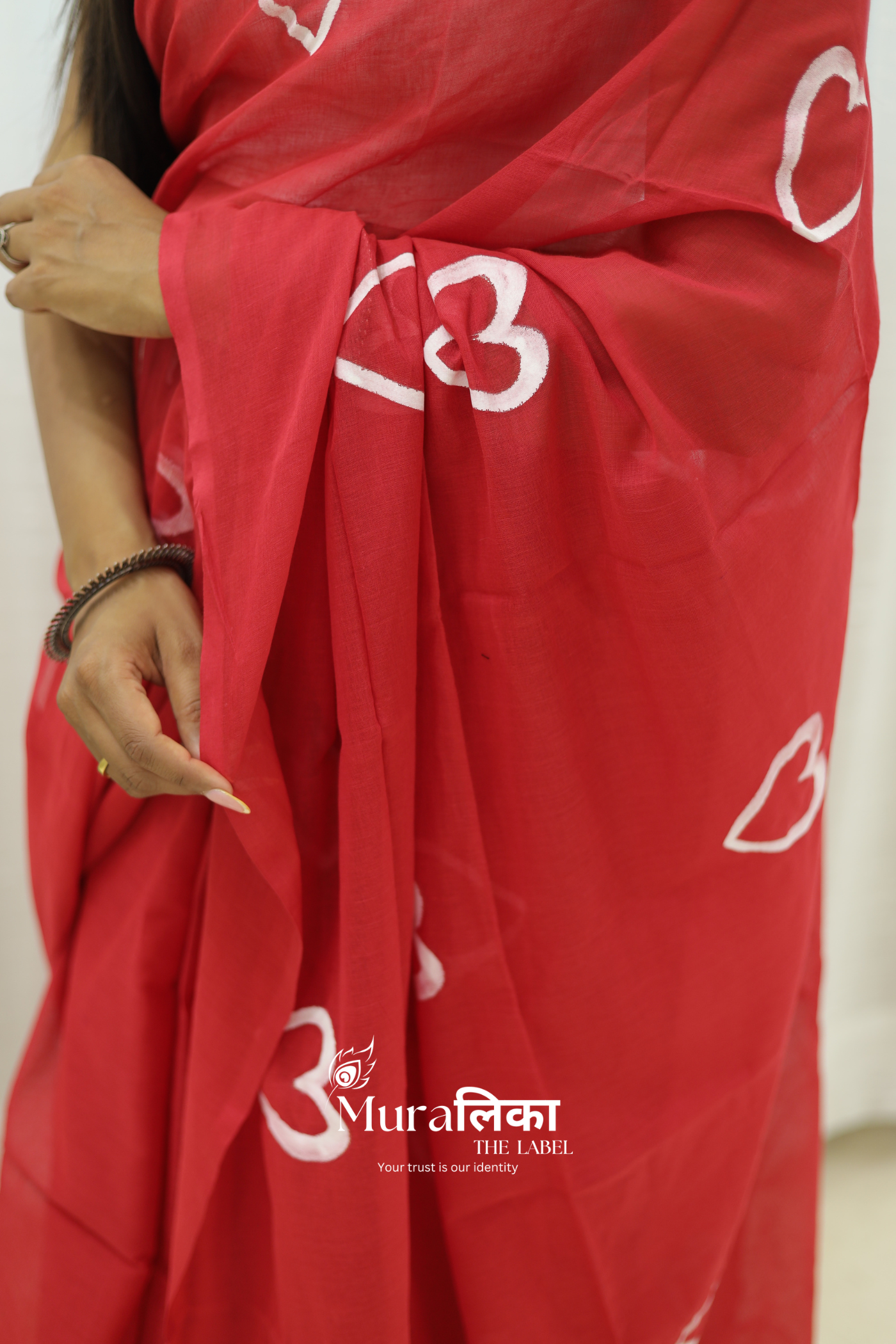 Red Heart Handpainted Mulmul Cotton Saree