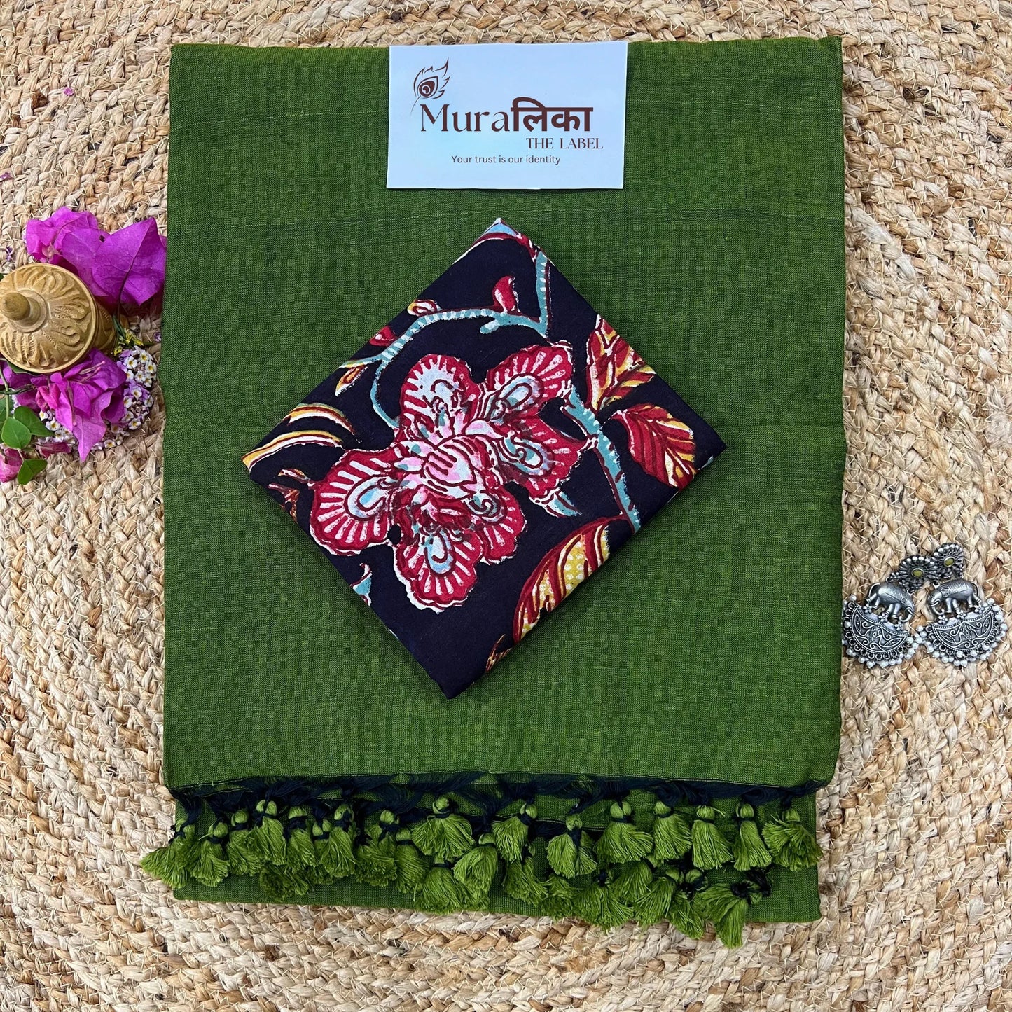 Muralika Mehendi Green Handloom Saree - Muralika the label