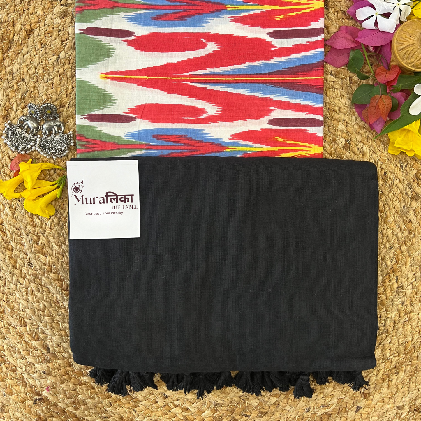 Muralika Black Handloom Saree