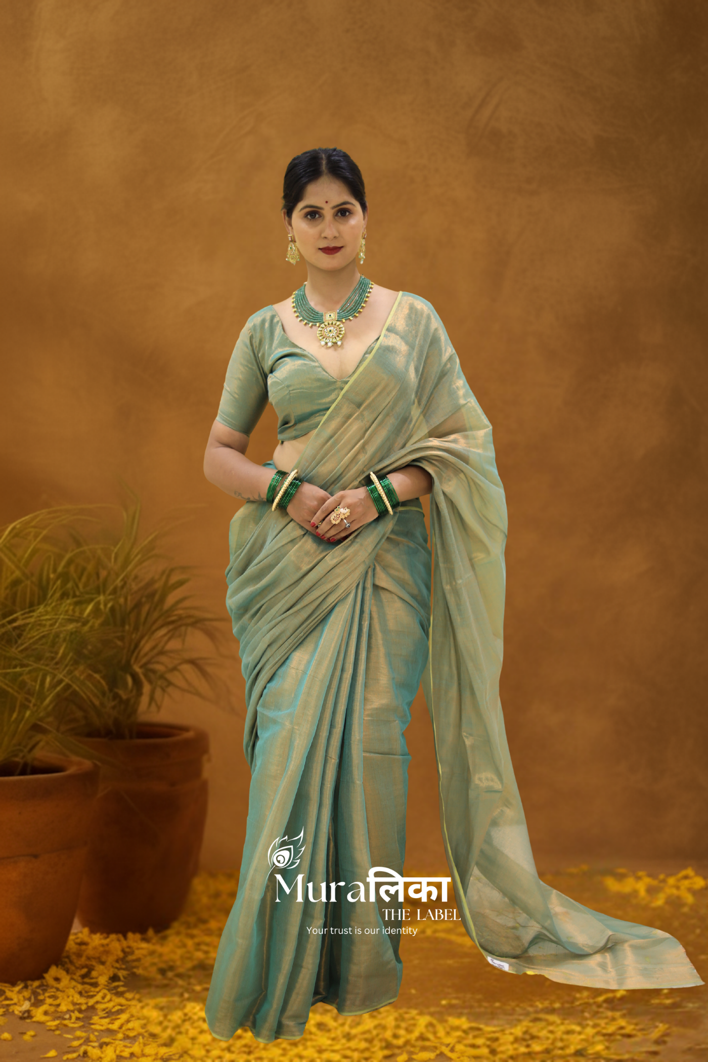 Muralika Pure Elegance Handloom Tissue Saree