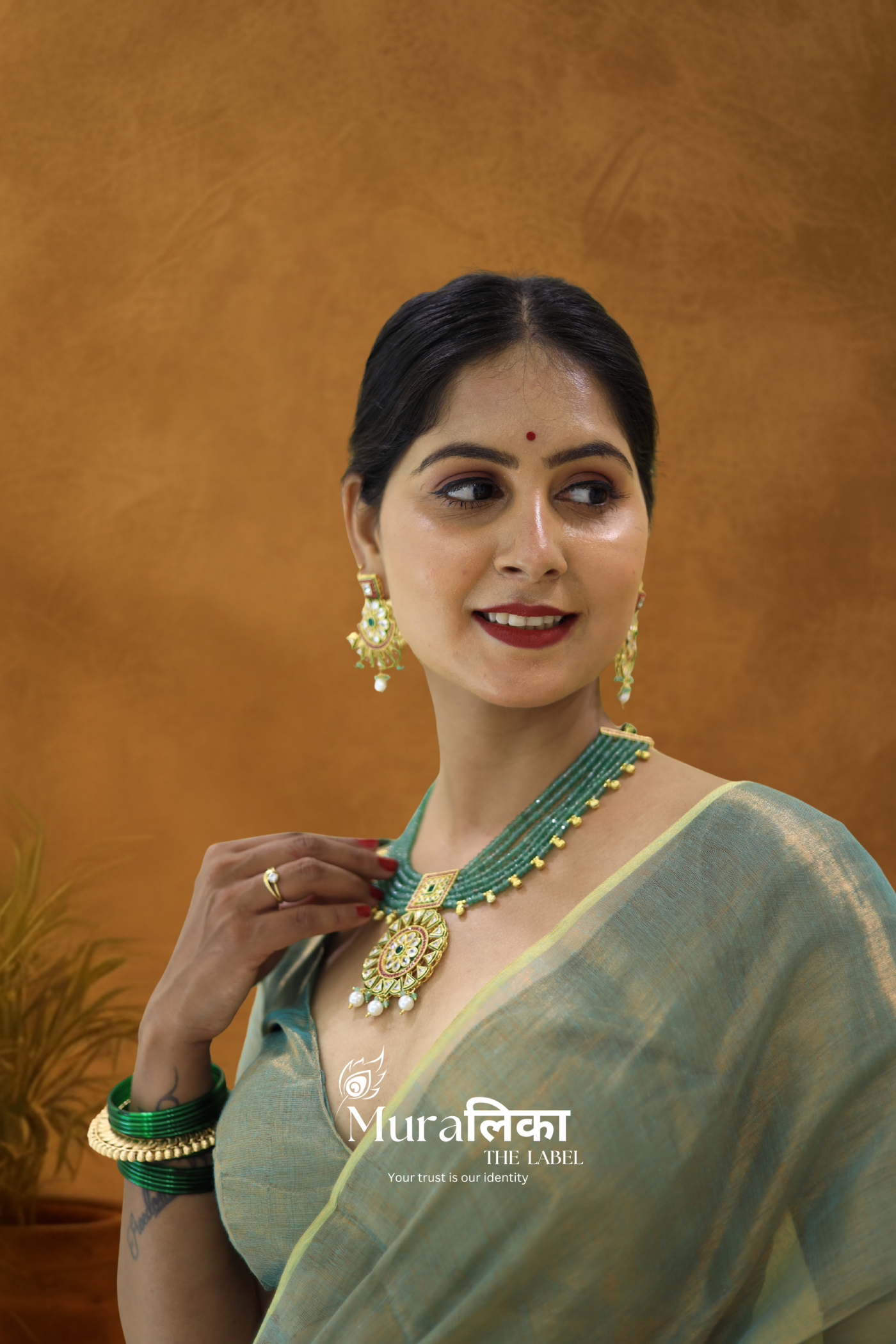 Muralika Pure Elegance Handloom Tissue Saree