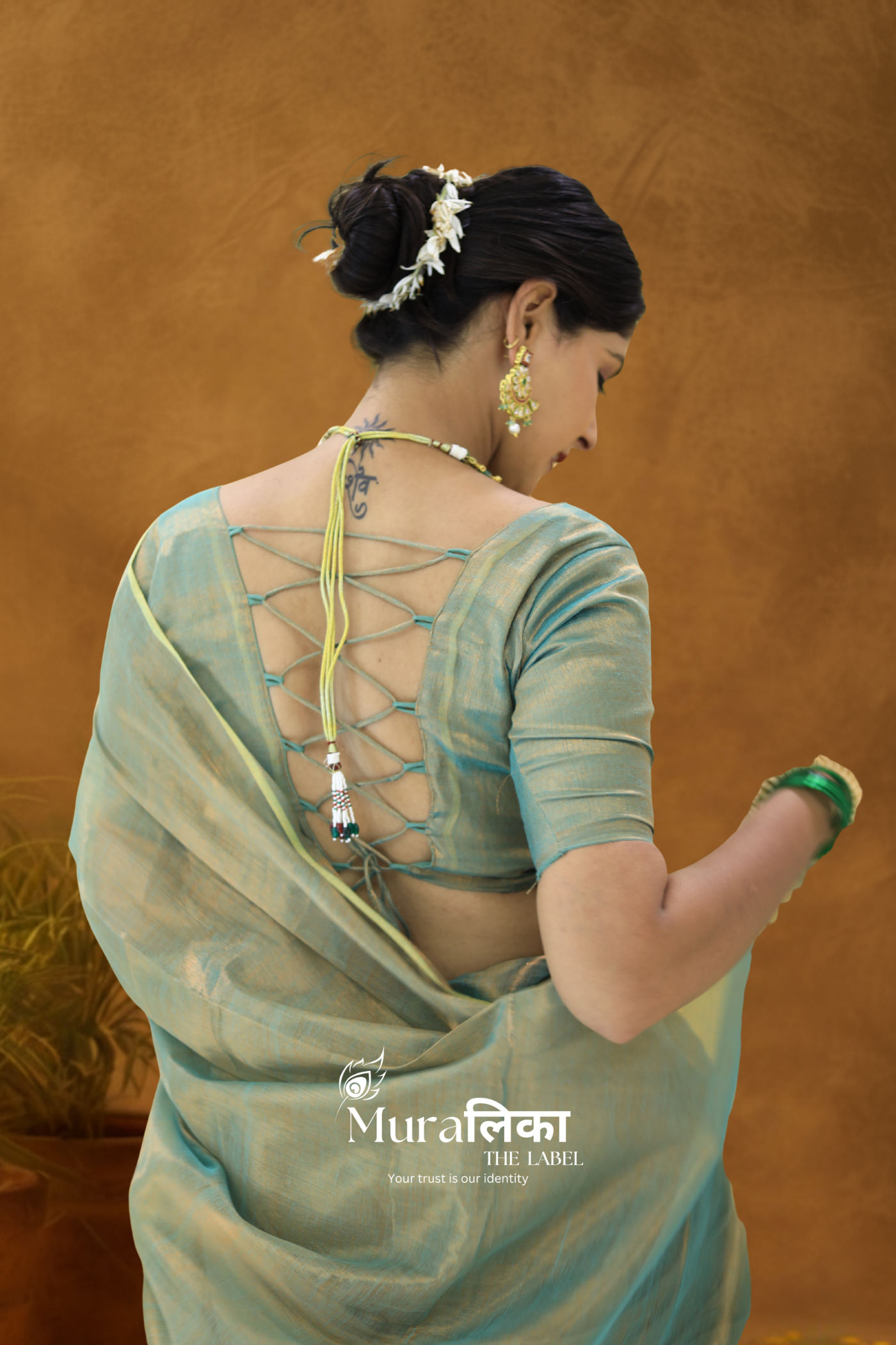 Muralika Pure Elegance Handloom Tissue Saree
