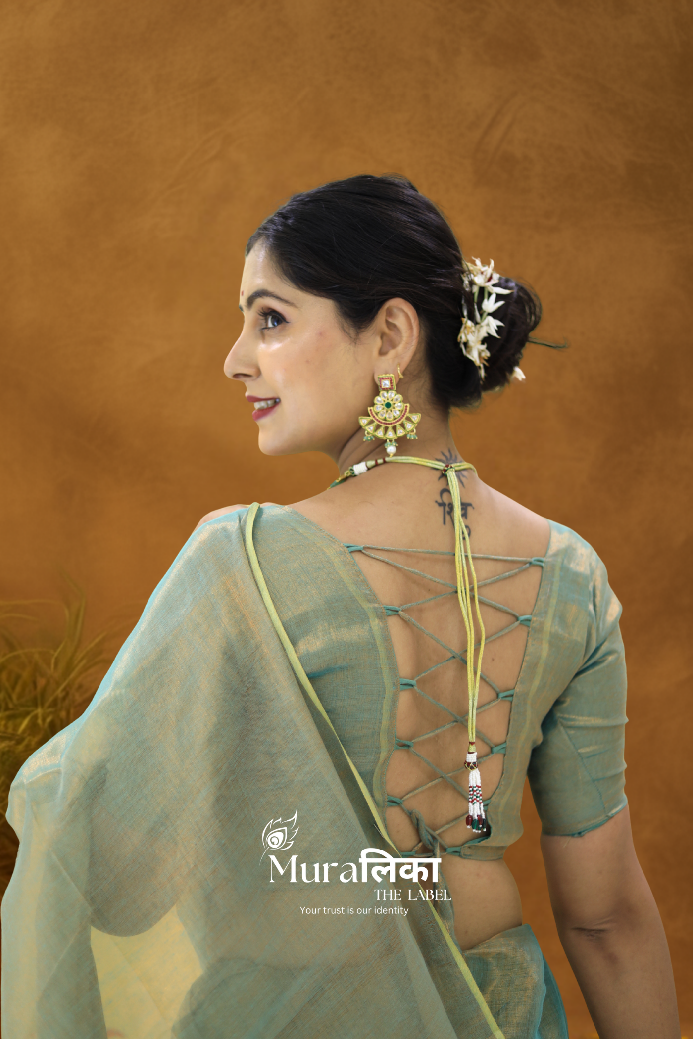 Muralika Pure Elegance Handloom Tissue Saree