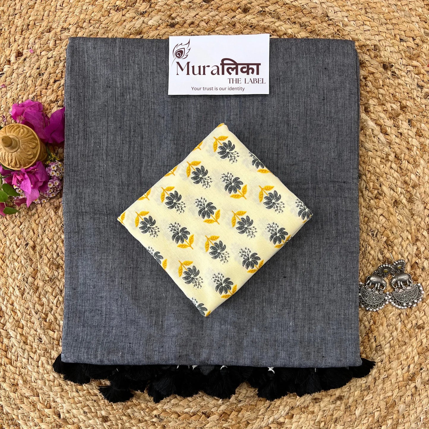 Muralika Grey Handloom Saree - Muralika the label