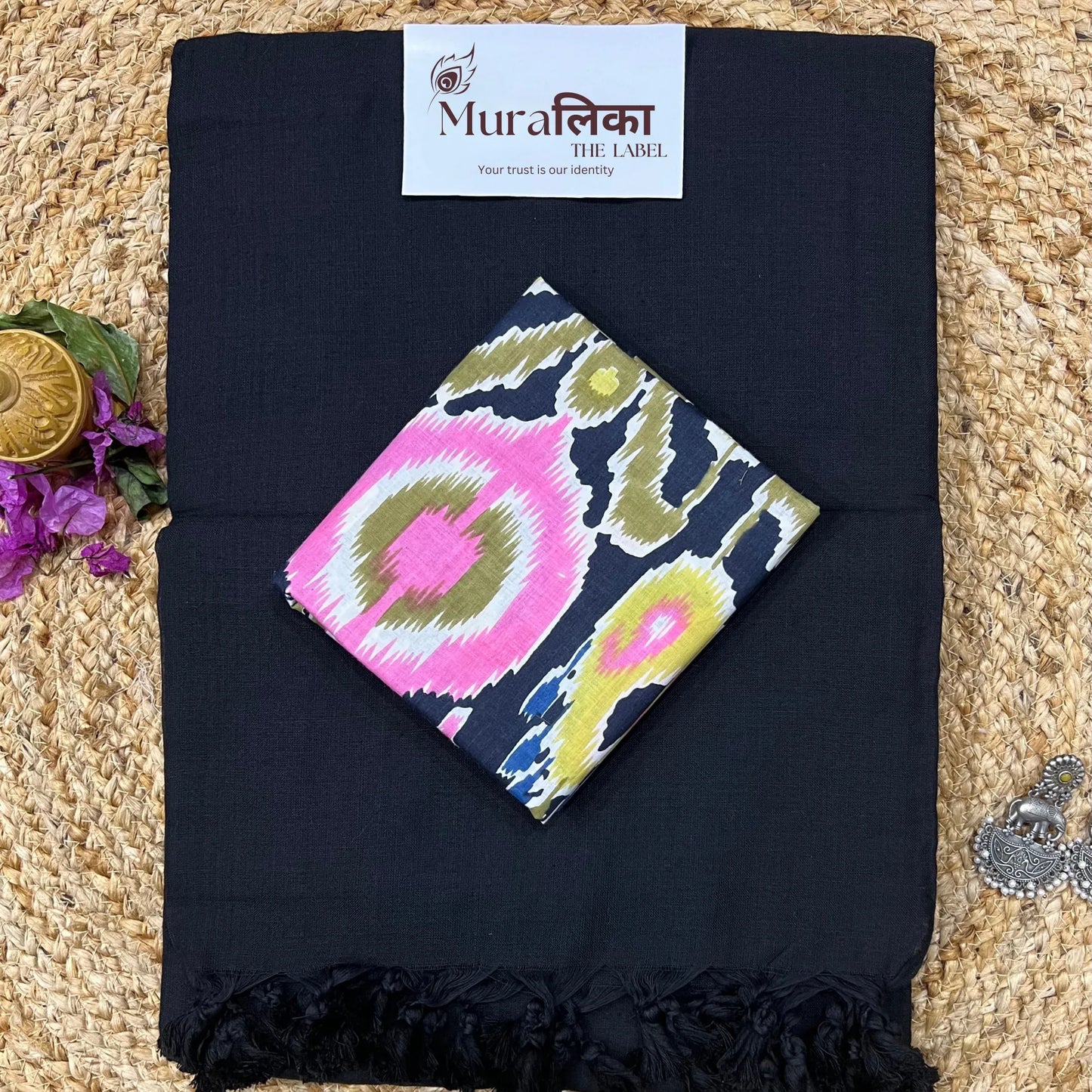 Muralika Black Handloom Saree - Muralika the label