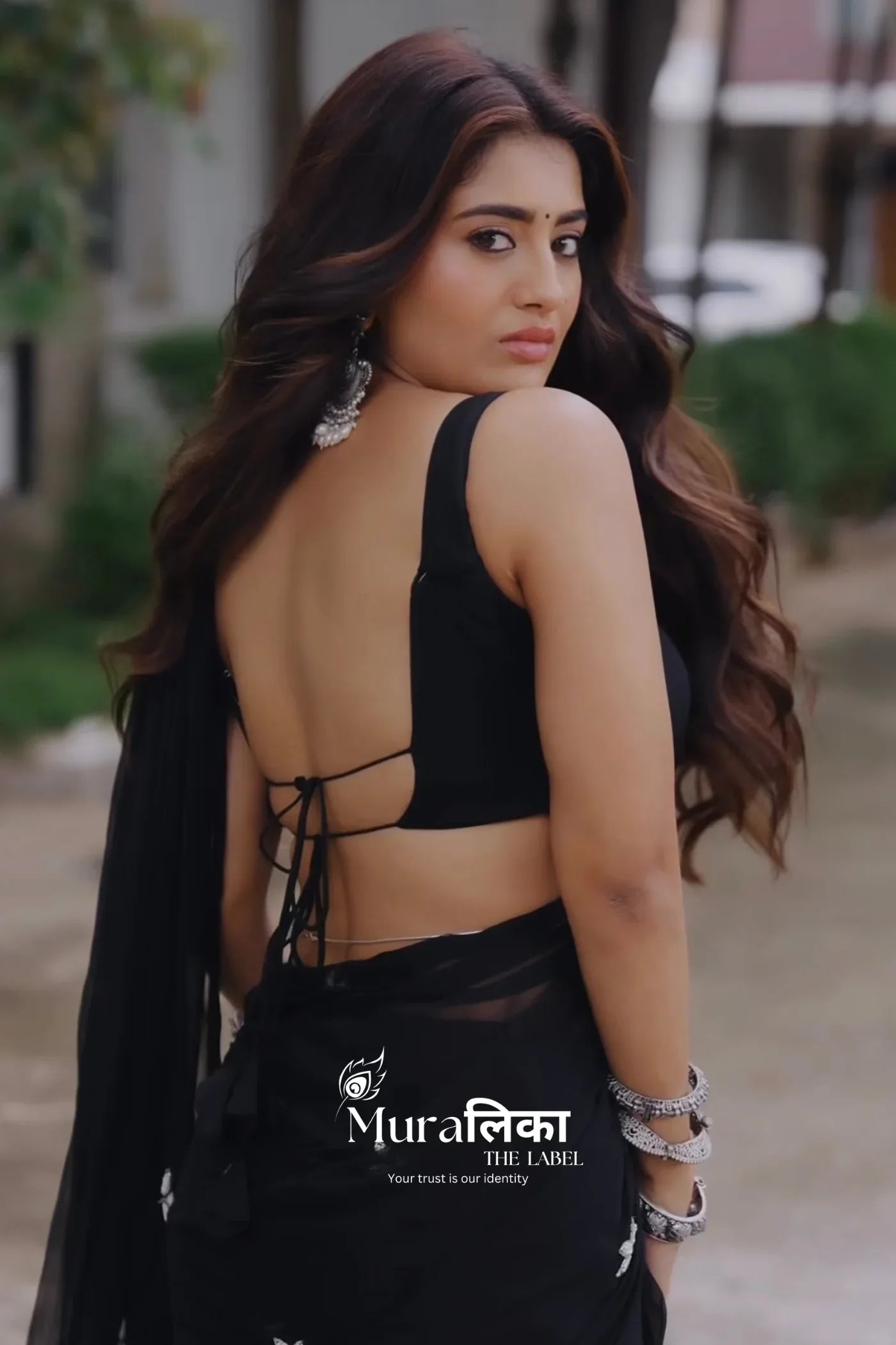 Muralika Black handwork Chiffon Saree - Muralika the label