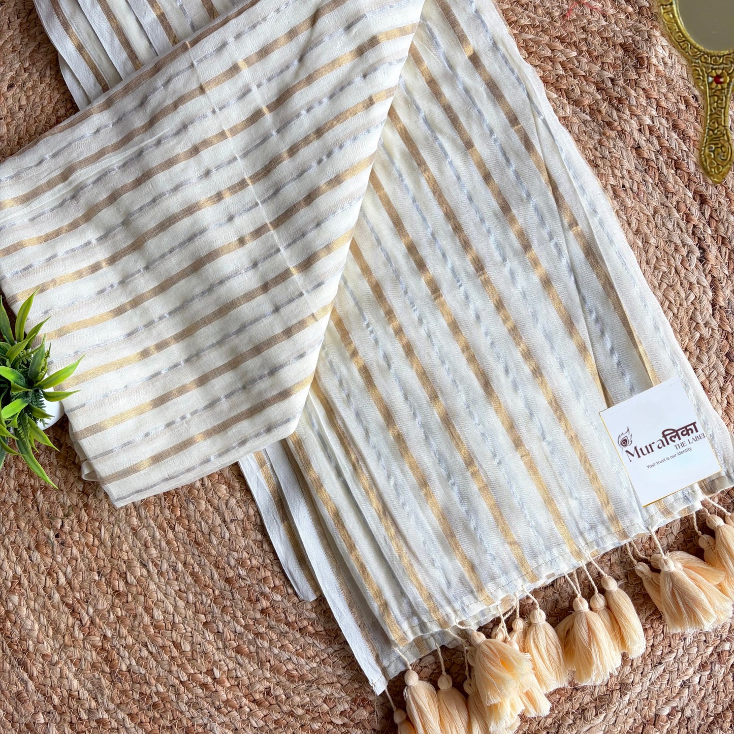 Ivory gold striped mulmul cotton saree pallu with gold tassels