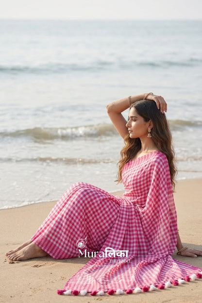 Gulabo Gingham chex Mulmul Cotton Saree