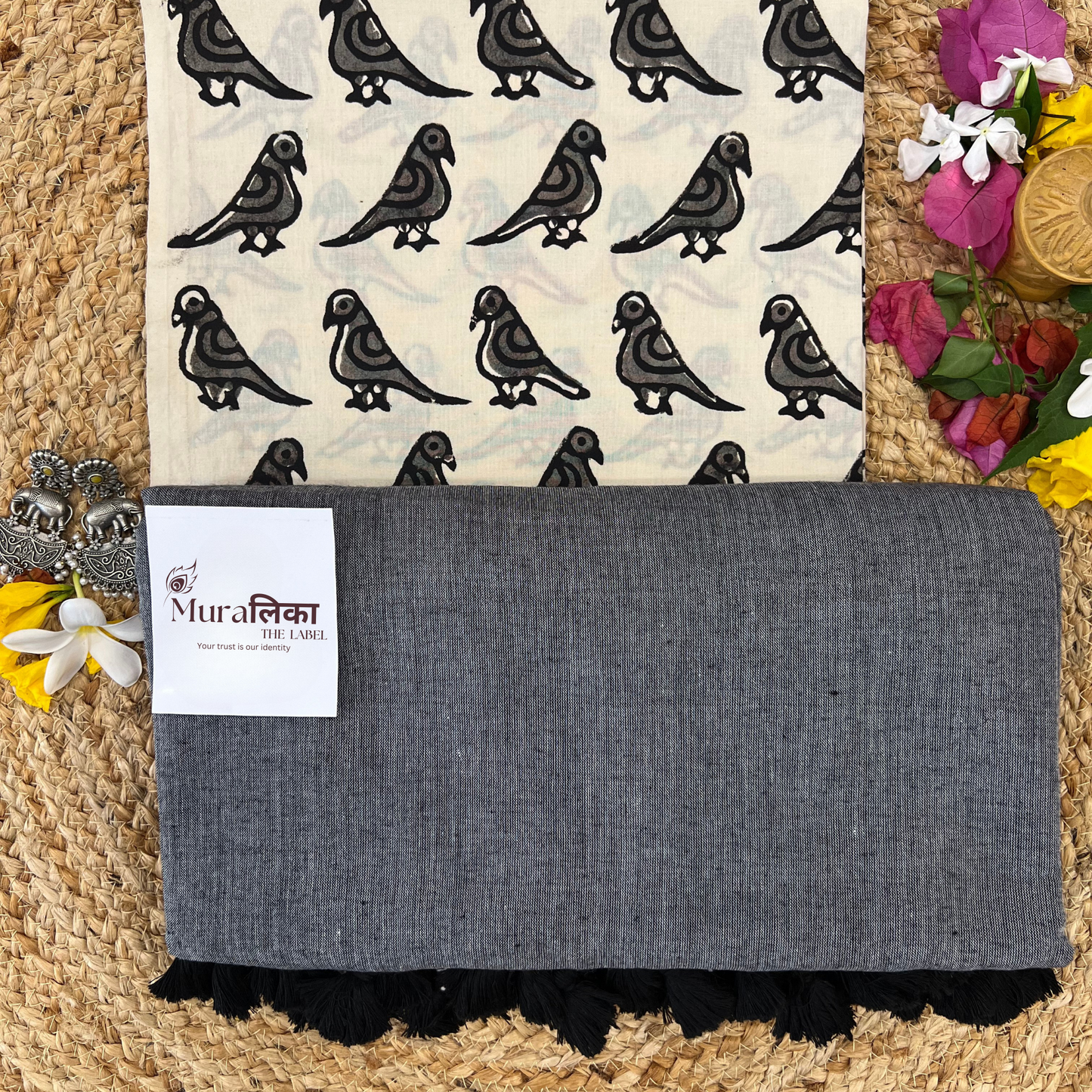 Muralika Grey Handloom Saree