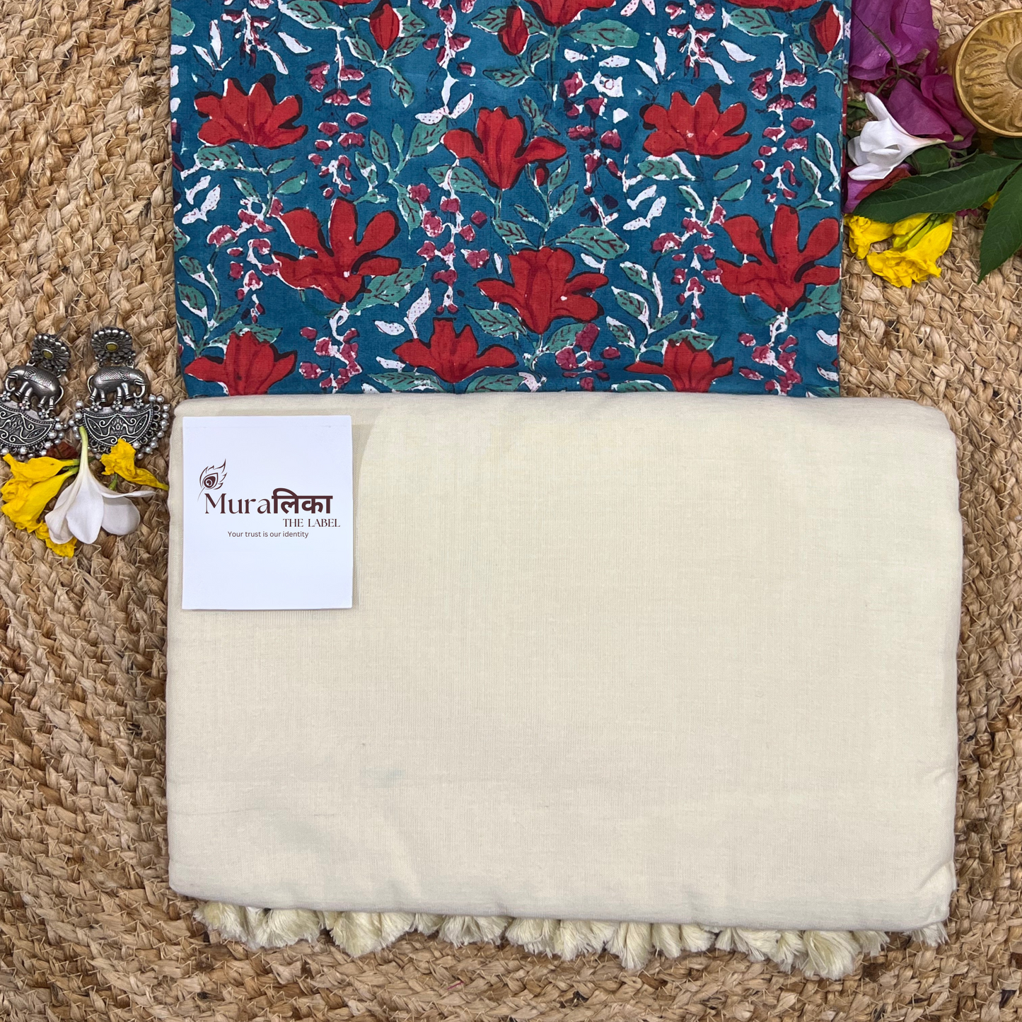 Muralika Off White Handloom Saree