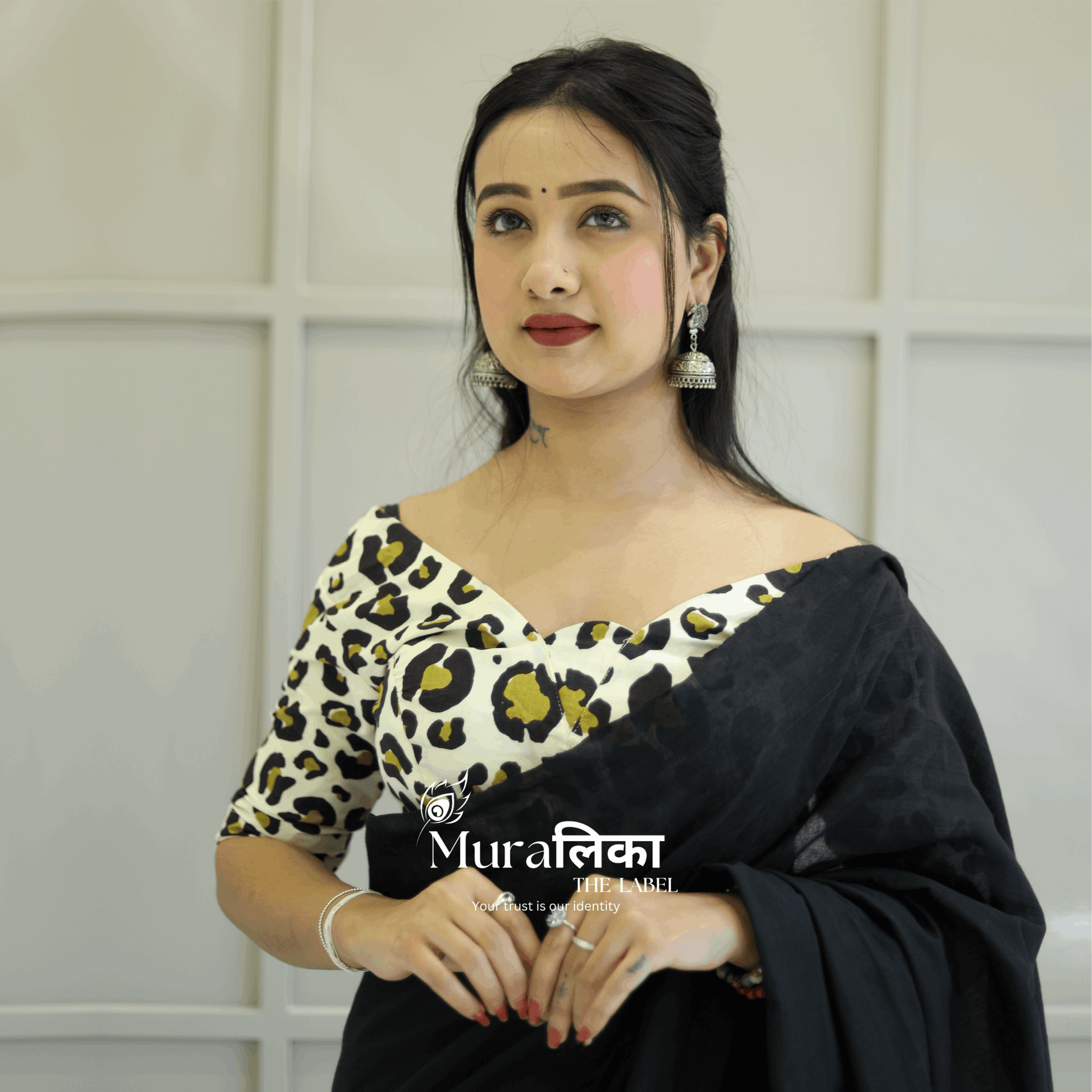 Muralika Black Handloom Saree