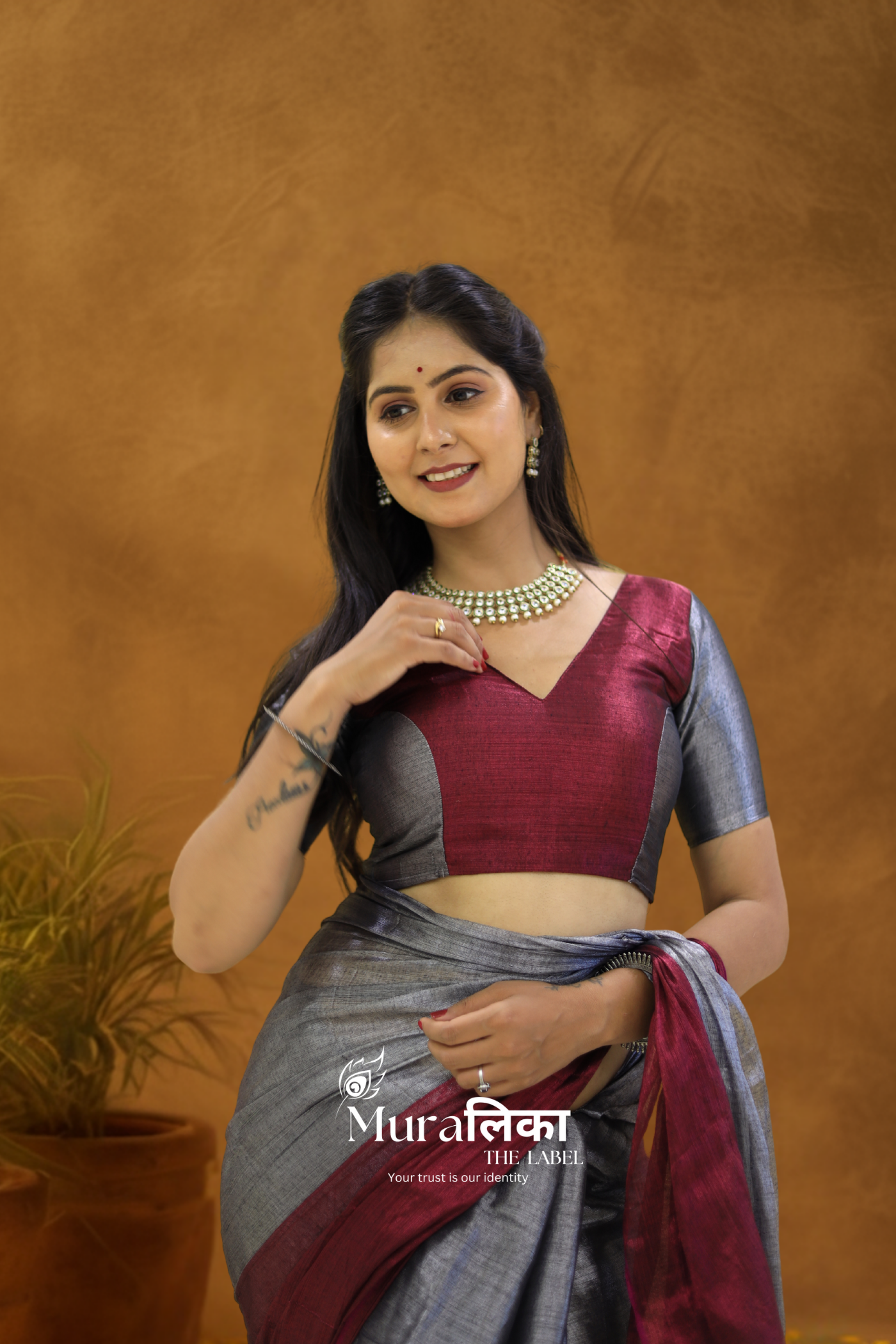 Muralika Pure Elegance  Half n Half Handloom Tissue Saree
