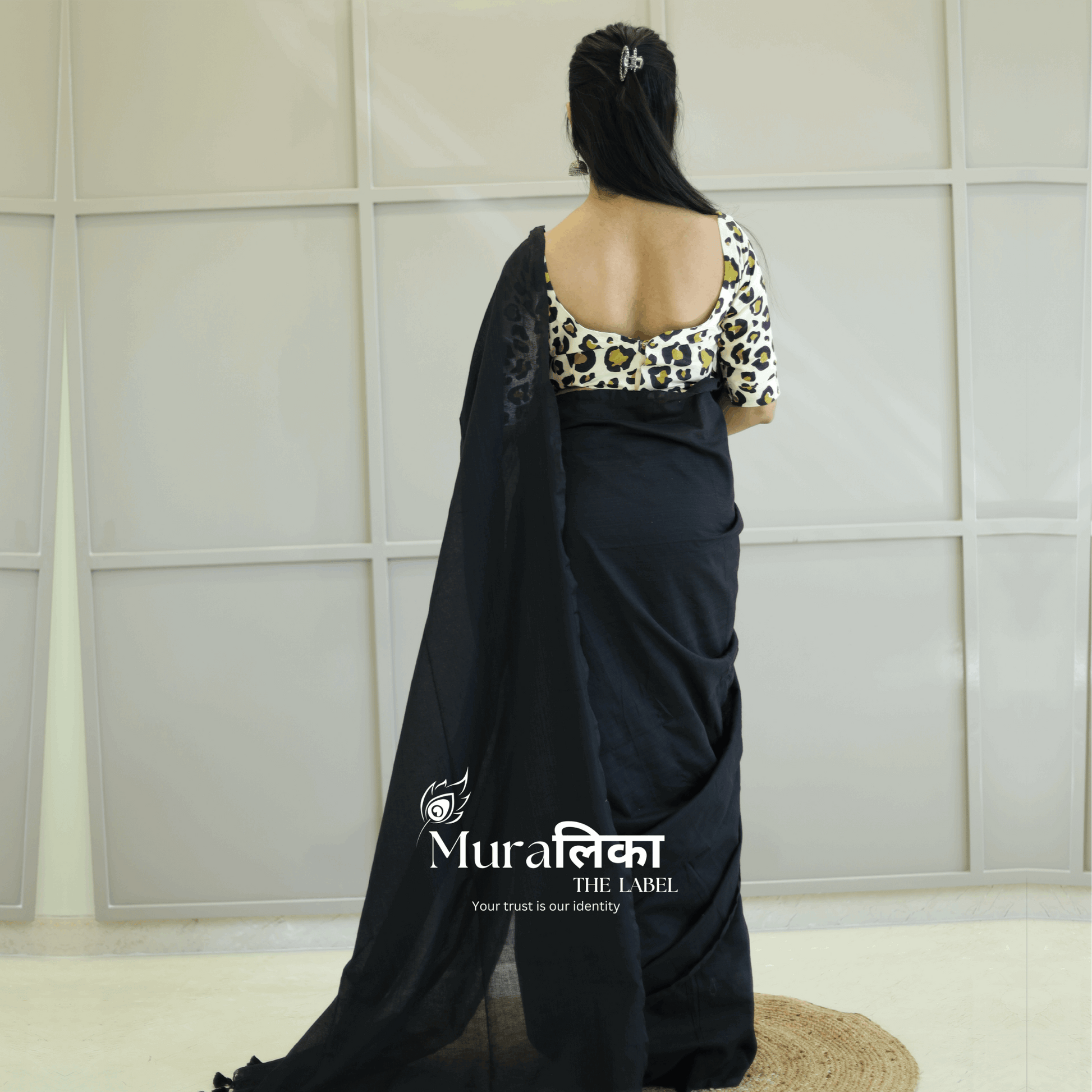 Muralika Black Handloom Saree