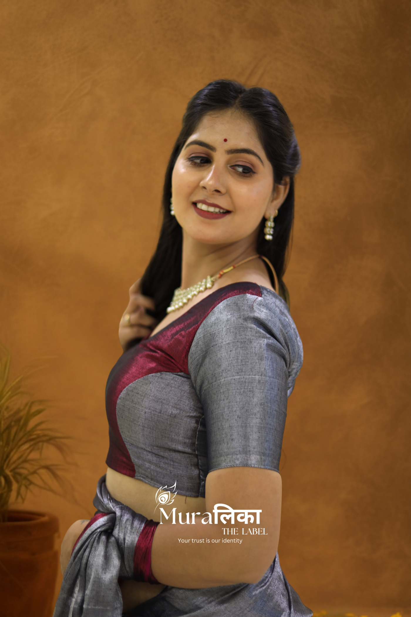 Muralika Pure Elegance  Half n Half Handloom Tissue Saree